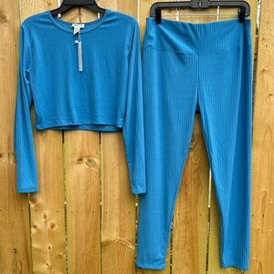 Long Sleeve Crop Top & Leggings Set